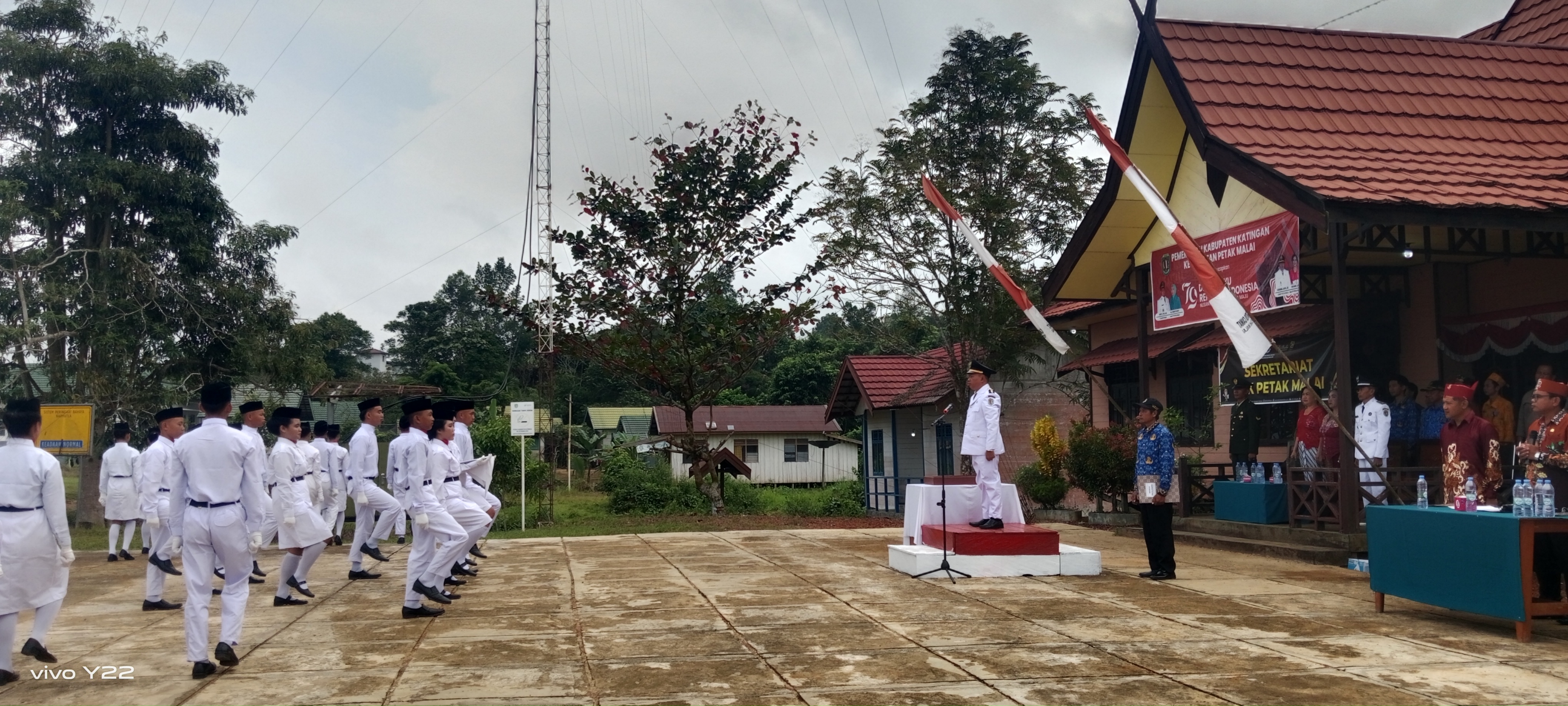 Upacara Bendera HUT RI Ke-79 Tahun di Kecamatan Petak Malai 